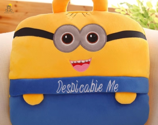 Chăm gối 2 in 1 - hình Minion