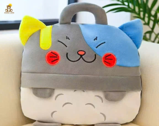 Chăn gối 2 in 1 - hình một chú mèo hoạt hình