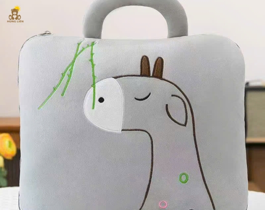 Chăm gối 2 in 1 - hình chú Hưu cao cổ